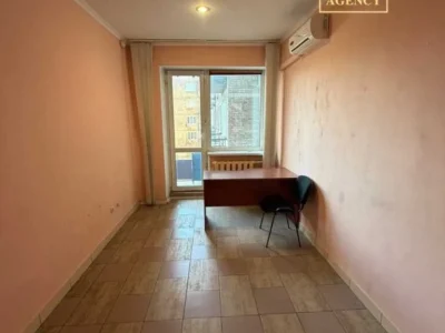 продаж 3-к квартира Київ, Шевченківський, 80000 $