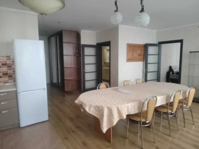 довгострокова оренда 3-к квартира Київ, Дарницький, 28000 грн./міс.