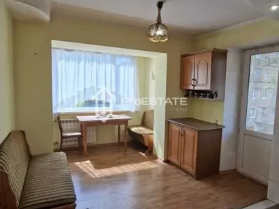 продаж 1-к квартира Київ, Дніпровський, 55000 $