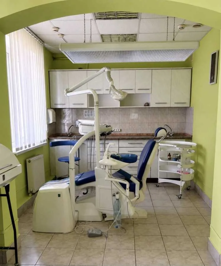 продаж об’єкт сфери послуг Чернігів, Новозаводской, 130000 $