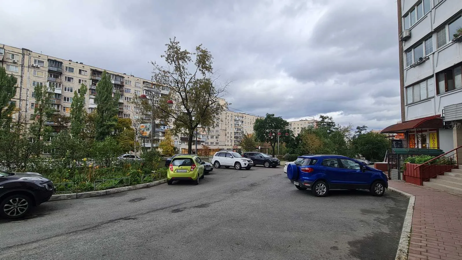 продаж торгові площі Київ, Дарницький, 190000 $