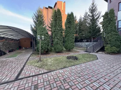 довгострокова оренда 14-к будинок Київ, Голосіївський, 9000 $/міс.