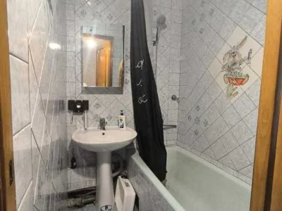 продаж 2-к квартира Харків, Індустріальний, 30000 $
