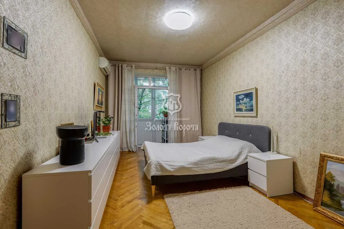 продаж 3-к квартира Київ, Солом`янський, 84000 $