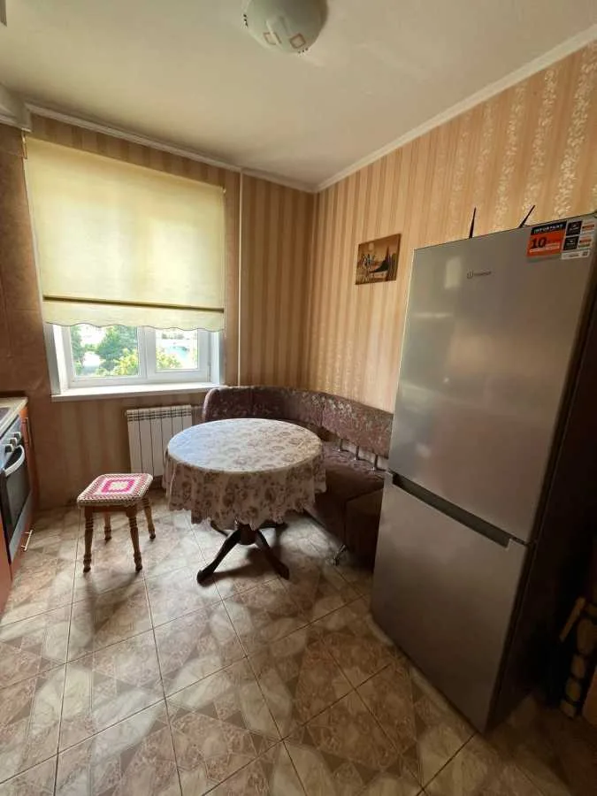 довгострокова оренда 3-к квартира Київ, Деснянський, 15000 грн./міс.