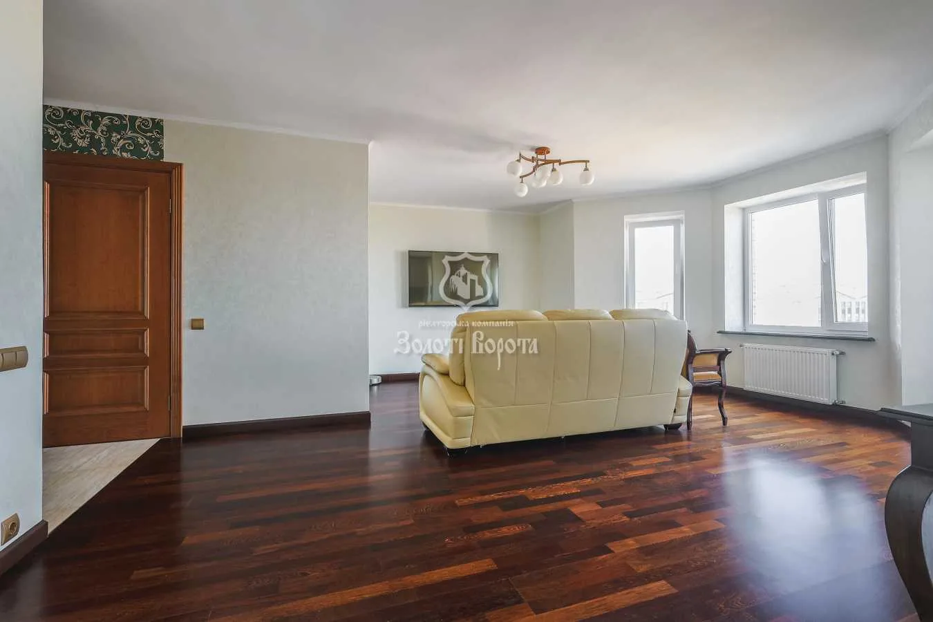 продаж 2-к квартира Києво-Святошинський, Святопетрівське, 73000 $