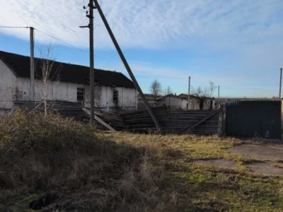 продаж склади Володимирецький, Любахи, 337365 грн.