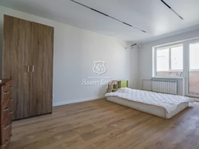 продаж 3-к квартира Київ, Дарницький, 120000 $