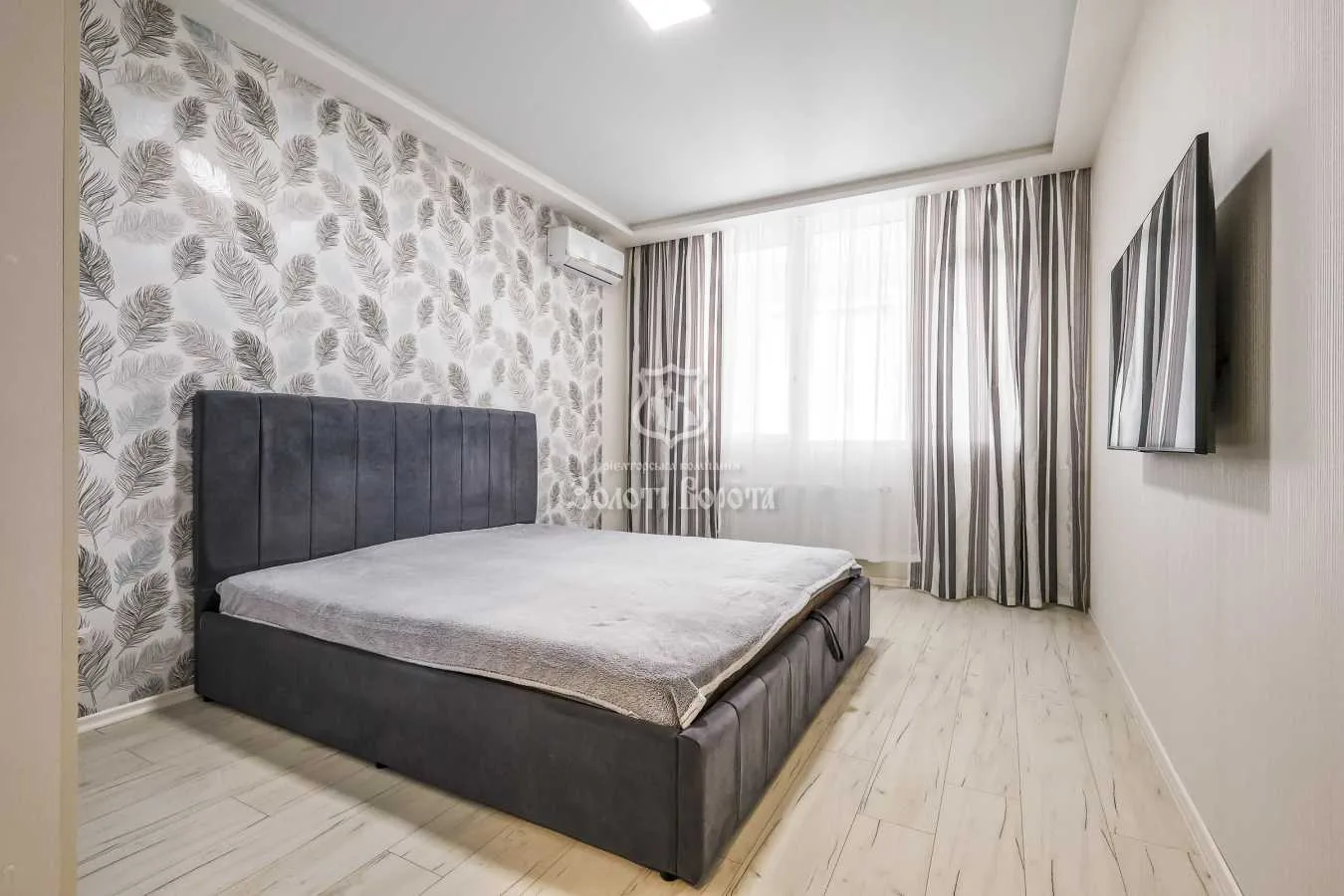продаж 2-к квартира Києво-Святошинський, Софіївська Борщагівка, 100000 $