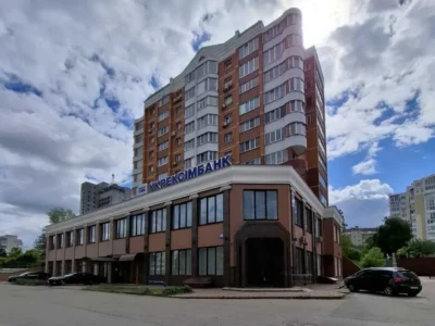 довгострокова оренда об’єкт сфери послуг Чернігів, Деснянський, 250000 грн./міс.