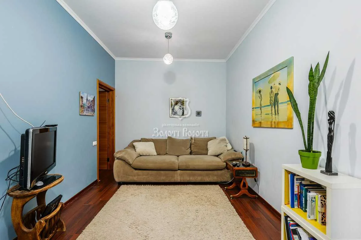 продаж 3-к квартира Київ, Солом`янський, 84000 $