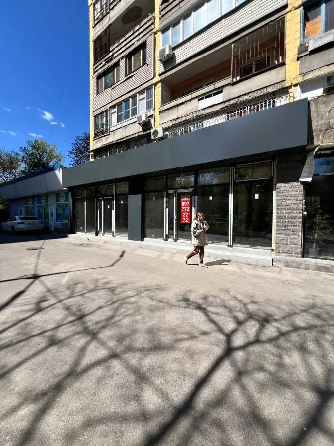 довгострокова оренда торгові площі Київ, Голосіївський, 85000 грн./міс.