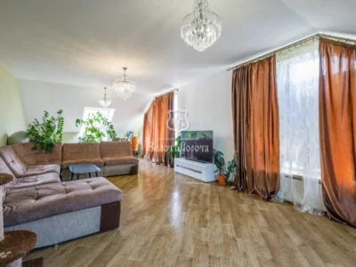 продаж 3-к квартира Києво-Святошинський, Гатне, 160000 $