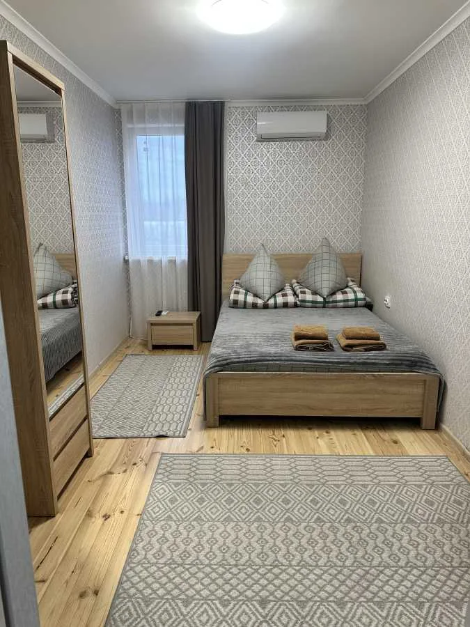подобова оренда 8-к будинок Берегівський, Берегове, 300 грн./добу