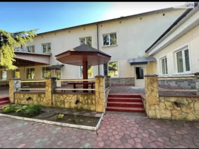 продаж приміщення вільного призначення, будівлі Барський, Бар, 350000 $