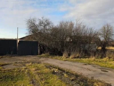 продаж склади Володимирецький, Любахи, 337365 грн.