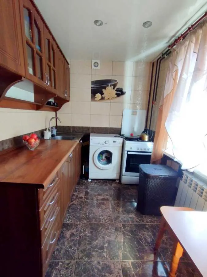 продаж 2-к квартира Кам`янське, Південний, 23000 $
