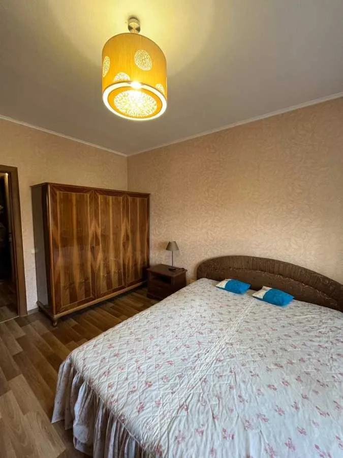 довгострокова оренда 3-к квартира Київ, Деснянський, 15000 грн./міс.