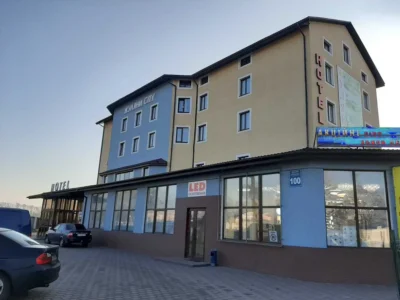 продаж об’єкт сфери послуг Київ, Солом`янський, 2369000 $