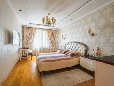 продаж 3-к квартира Києво-Святошинський, Вишневе, 155000 $