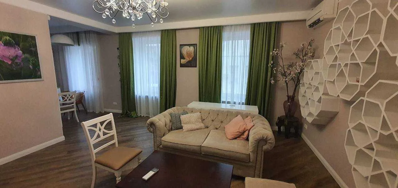 довгострокова оренда 3-к квартира Київ, Шевченківський, 1400 $/міс.