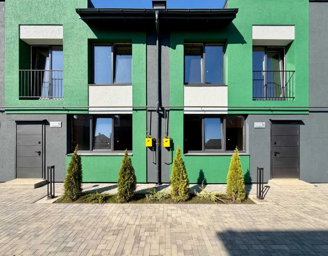 продаж 3-к таунхаус Києво-Святошинський, Гатне, 67000 $