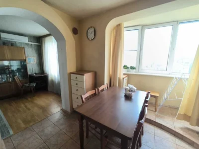 продаж 3-к квартира Київ, Дніпровський, 82000 $