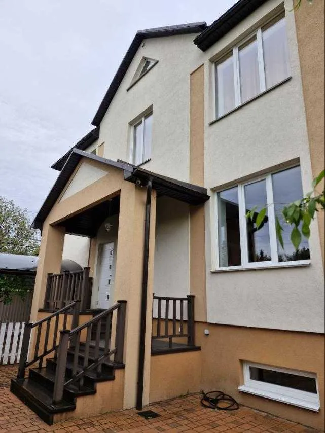 продаж 4-к будинок Київ, Святошинський, 380000 $