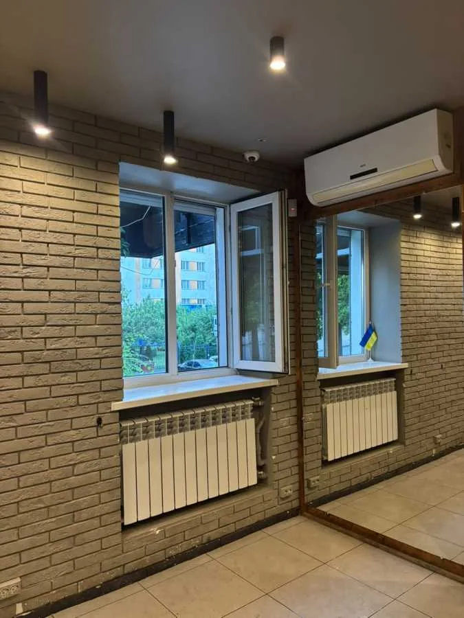 довгострокова оренда торгові площі Київ, Солом`янський, 60000 грн./міс.