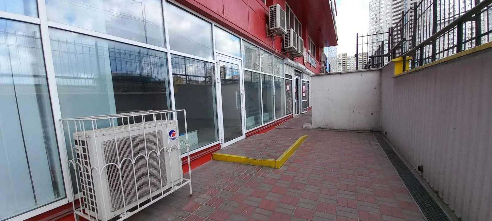 продаж офісне приміщення Київ, Дарницький, 266050 $