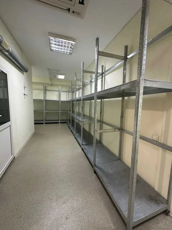 продаж склади Київ, Оболонський, 256000 $