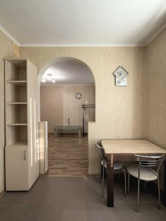 продаж 1-к квартира Київ, Дніпровський, 48000 $
