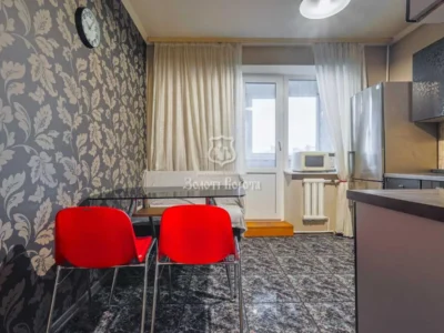 продаж 3-к квартира Київ, Дарницький, 90000 $