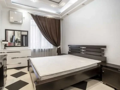 продаж 2-к квартира Київ, Печерський, 139999 $