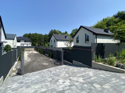 Продаж будинку 115 м2 в Іванковичах біля озера та лісу