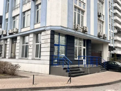довгострокова оренда офісне приміщення Київ, Дарницький, 120000 грн./міс.