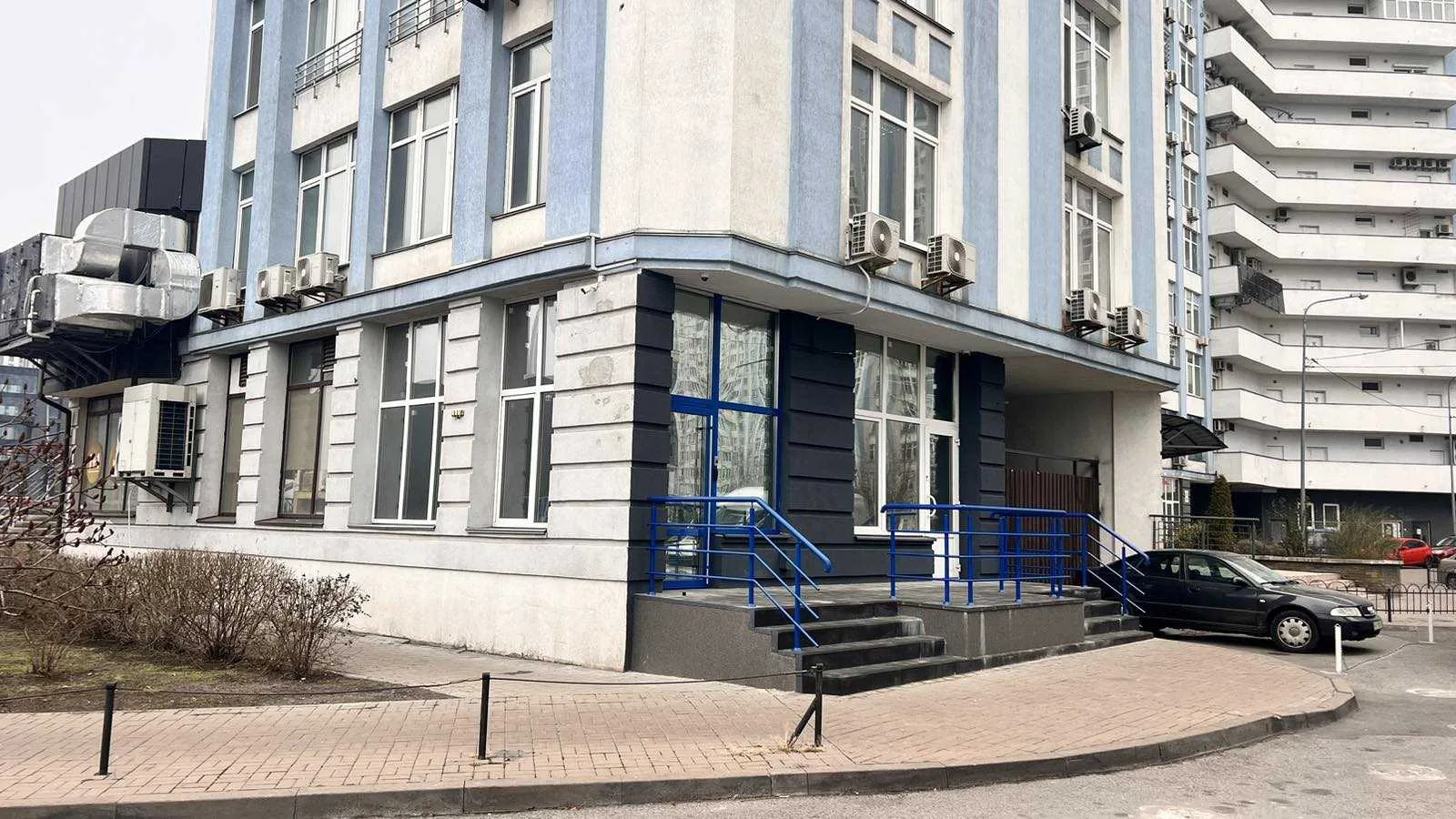 довгострокова оренда офісне приміщення Київ, Дарницький, 120000 грн./міс.