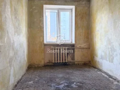 продаж 3-к квартира Київ, Дніпровський, 48000 $