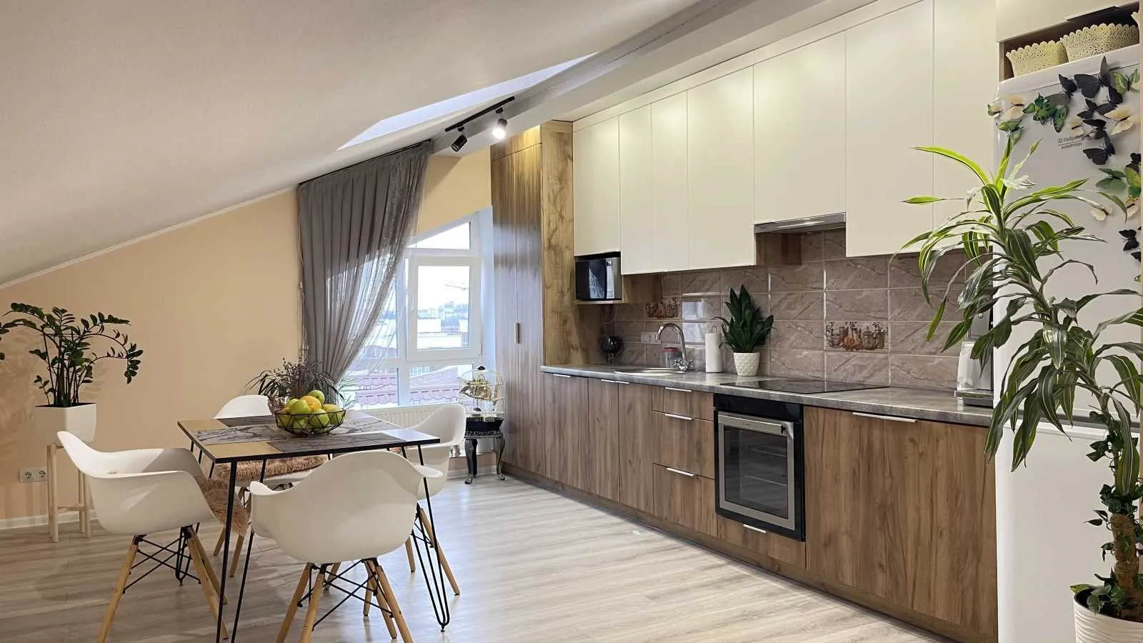 продаж 3-к квартира Хмельницький, 100000 $