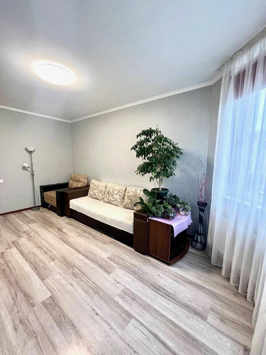 1кім. з ремонтом Ліко-Град, Симоененка вул., 5А