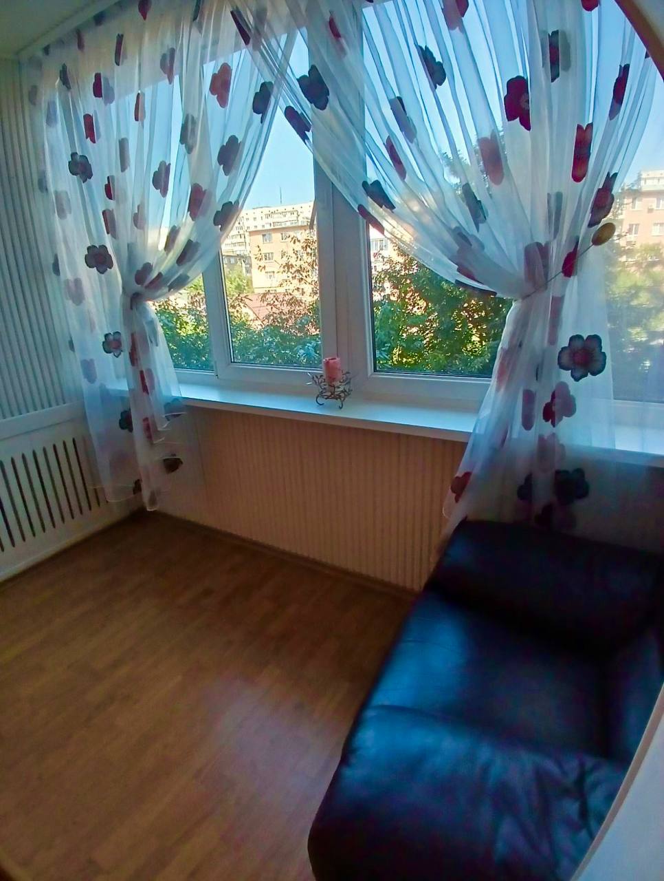 Продаж 5-кімнатної квартири