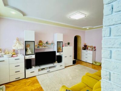 Продаж 3-кімнатної квартири