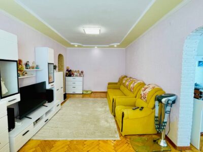 Продаж 3-кімнатної квартири