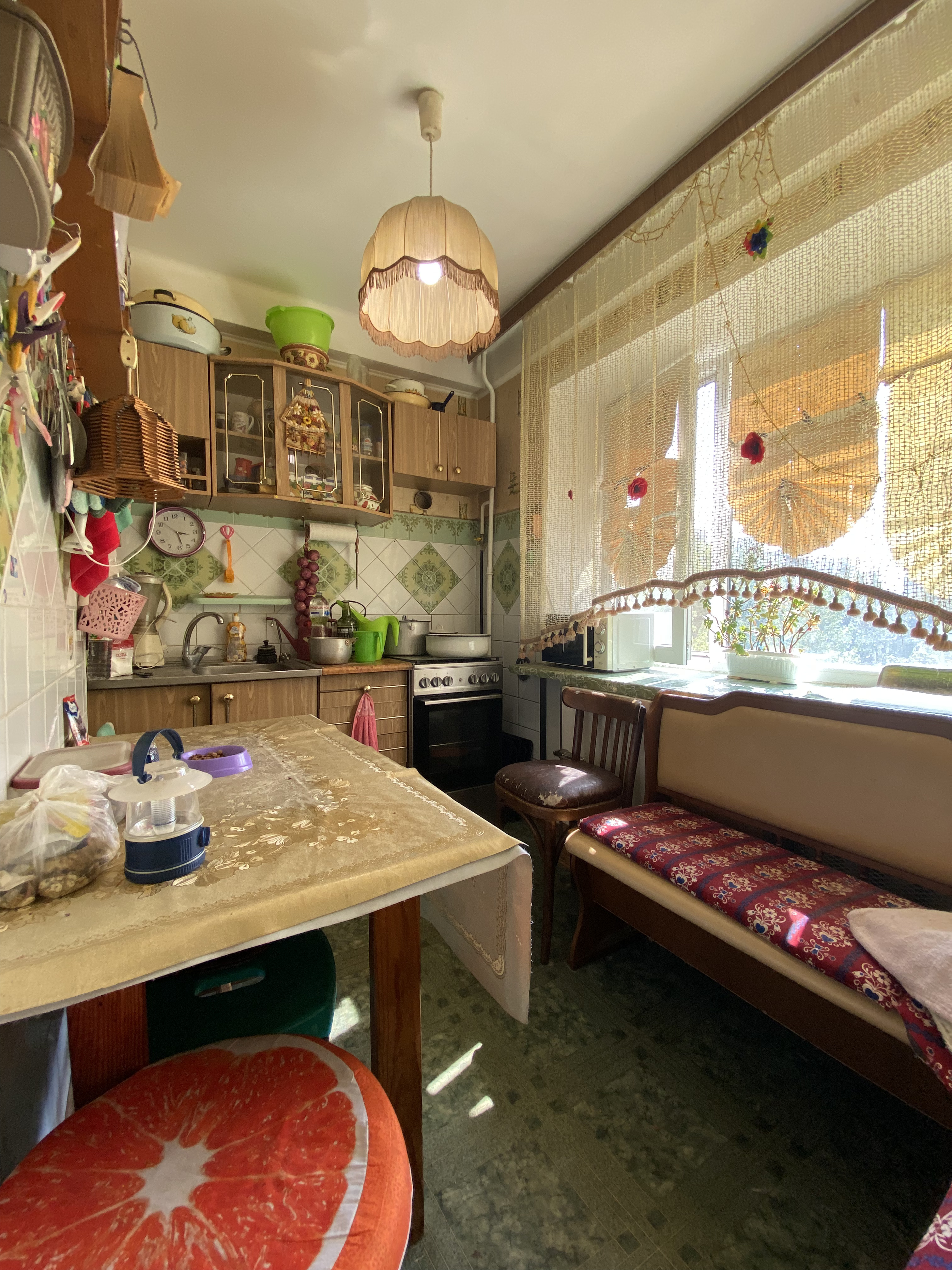 Продам 3 кімнатну квартиру 64м2, Кубанської України 25/21, м. Лісова, Лісовий масив, Київ