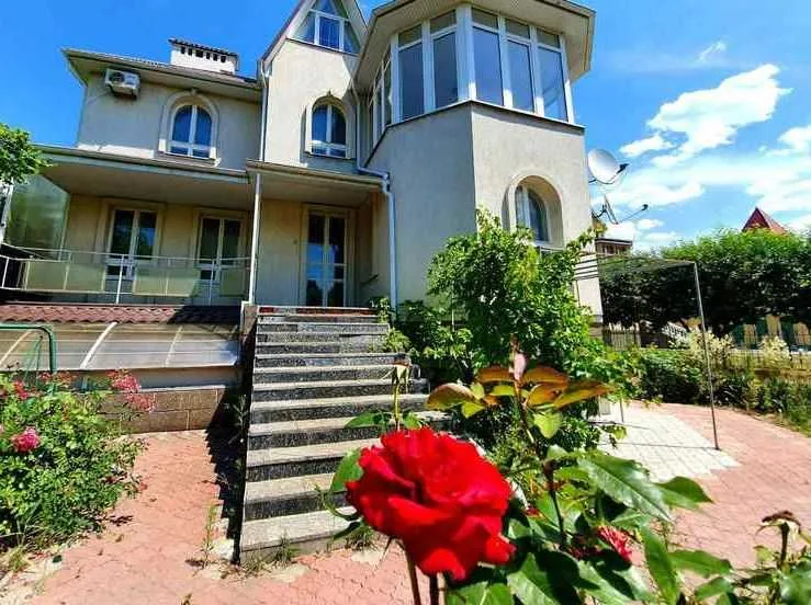 продаж 4-к будинок Дніпро, Центральний, 135000 $