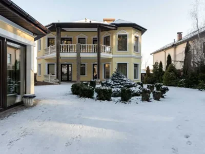 продаж 10-к будинок Києво-Святошинський, Стоянка, 799000 $