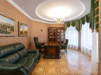 продаж 10-к будинок Києво-Святошинський, Стоянка, 799000 $