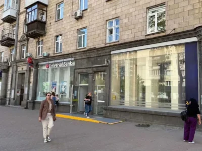 довгострокова оренда торгові площі Київ, Печерський, 5696 $/міс.