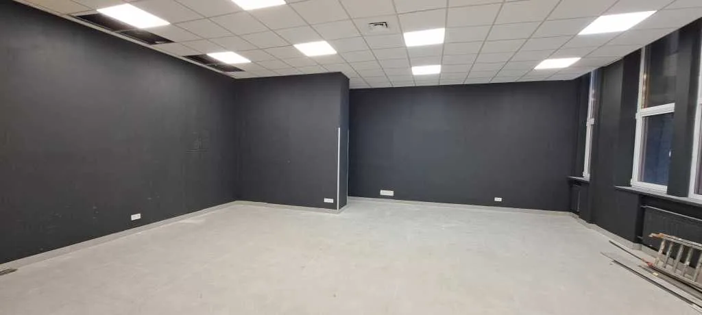 довгострокова оренда офісне приміщення Київ, Дніпровський, 27500 грн./міс.