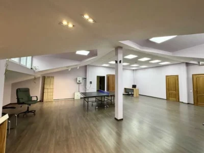 продаж офісна будівля Київ, Шевченківський, 149835 $